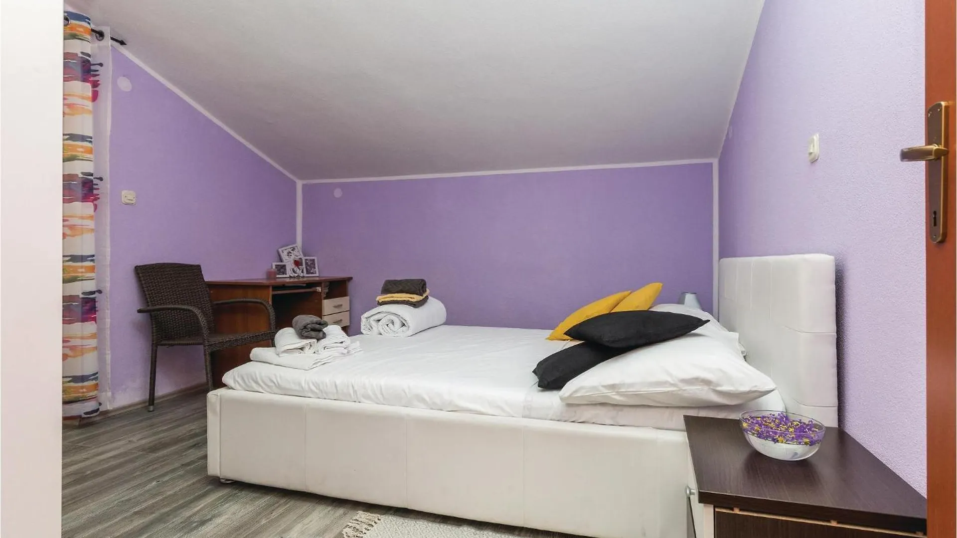 Holiday home 4 Bedroom Awesome Home In Pristeg Croatia